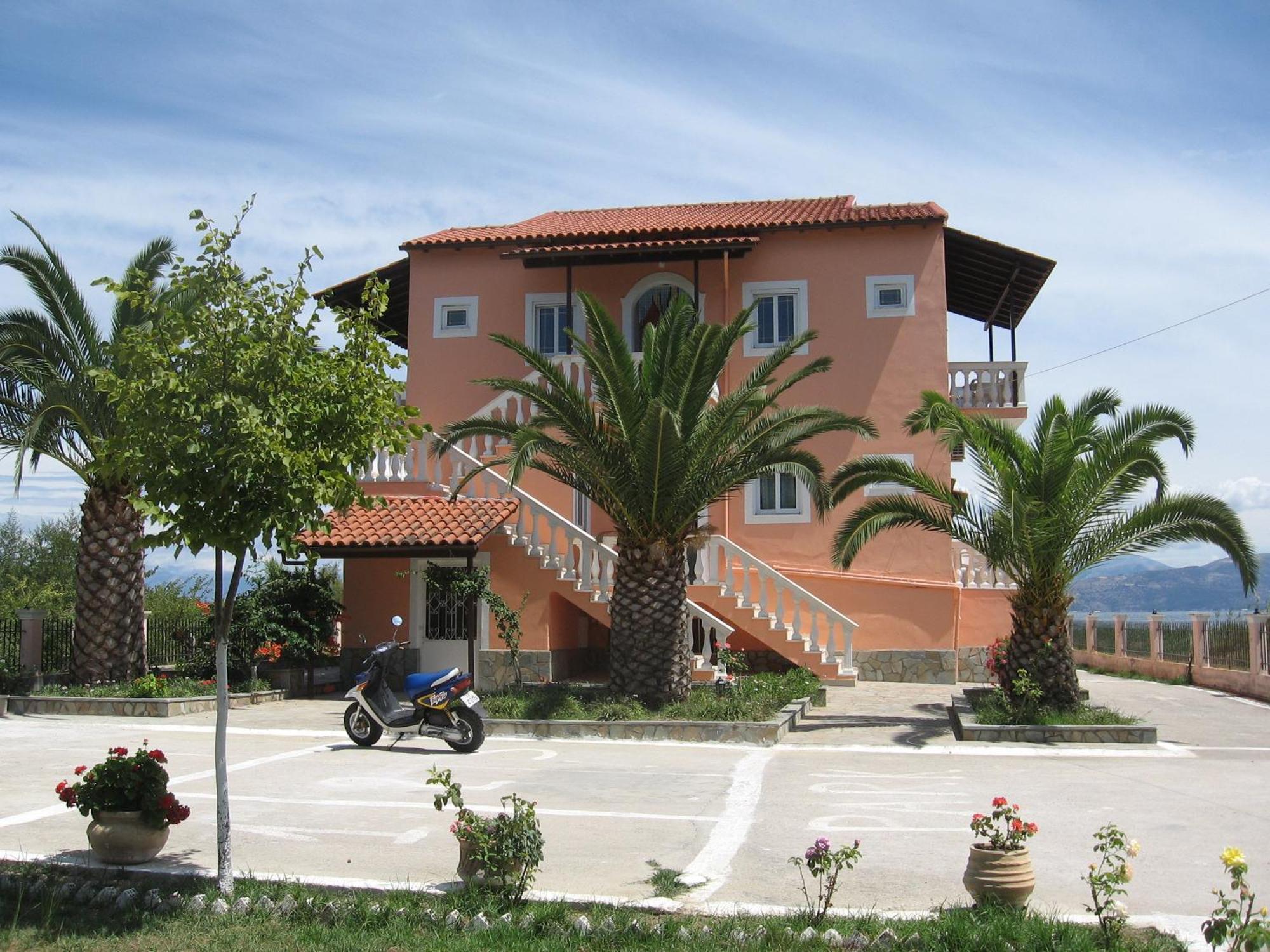 Neptune Resort Kávos Buitenkant foto