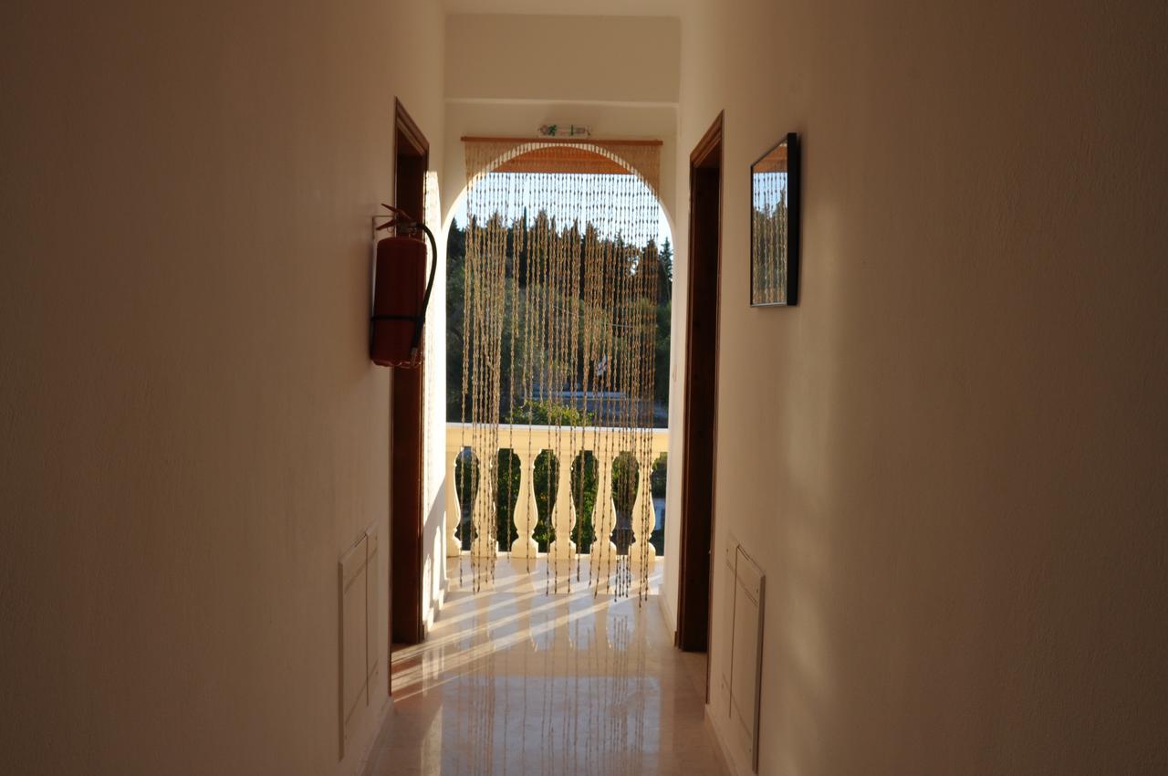 Neptune Resort Kávos Buitenkant foto