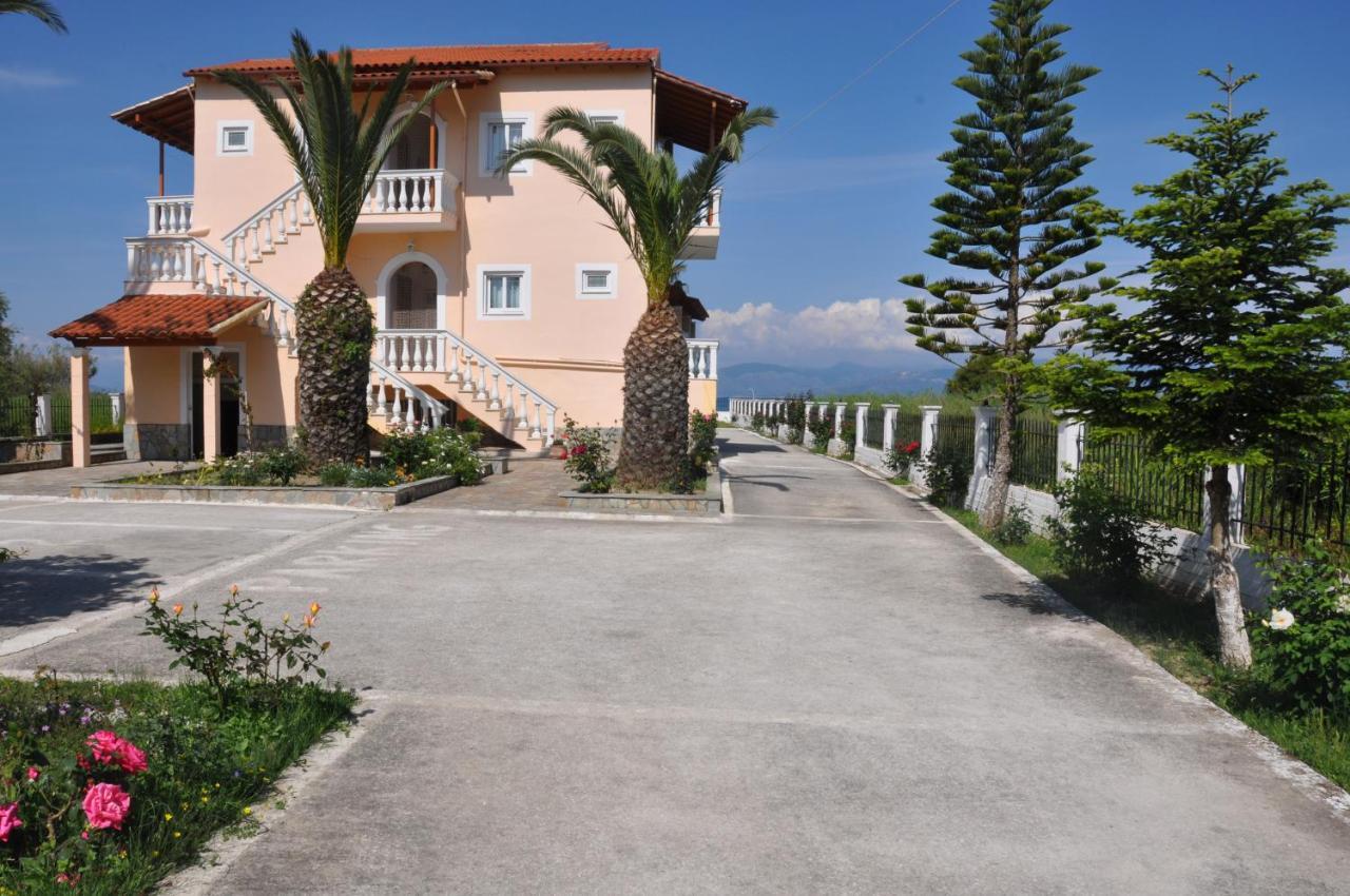 Neptune Resort Kávos Buitenkant foto